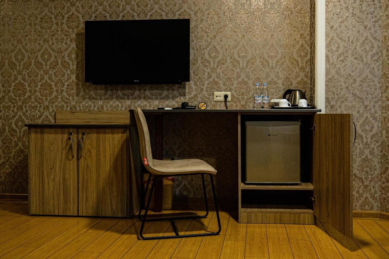 Inga Hotel Erévan Extérieur photo