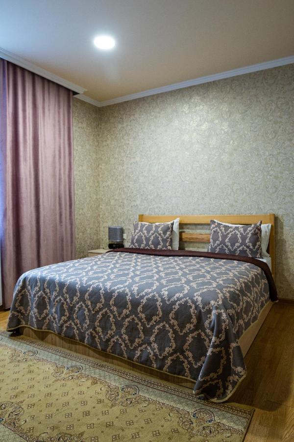 Inga Hotel Erévan Extérieur photo