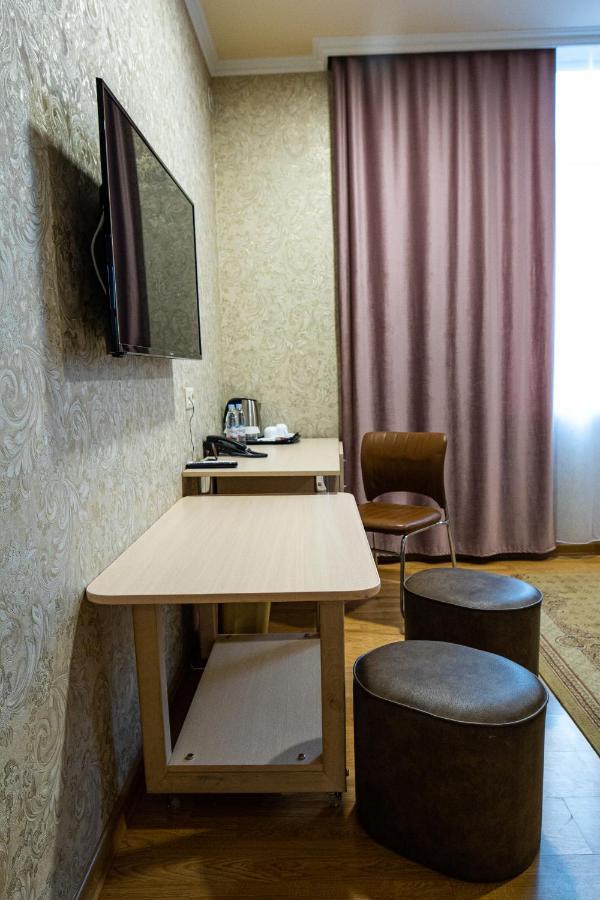 Inga Hotel Erévan Extérieur photo