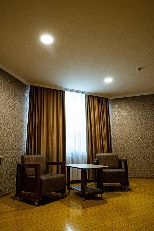 Inga Hotel Erévan Extérieur photo