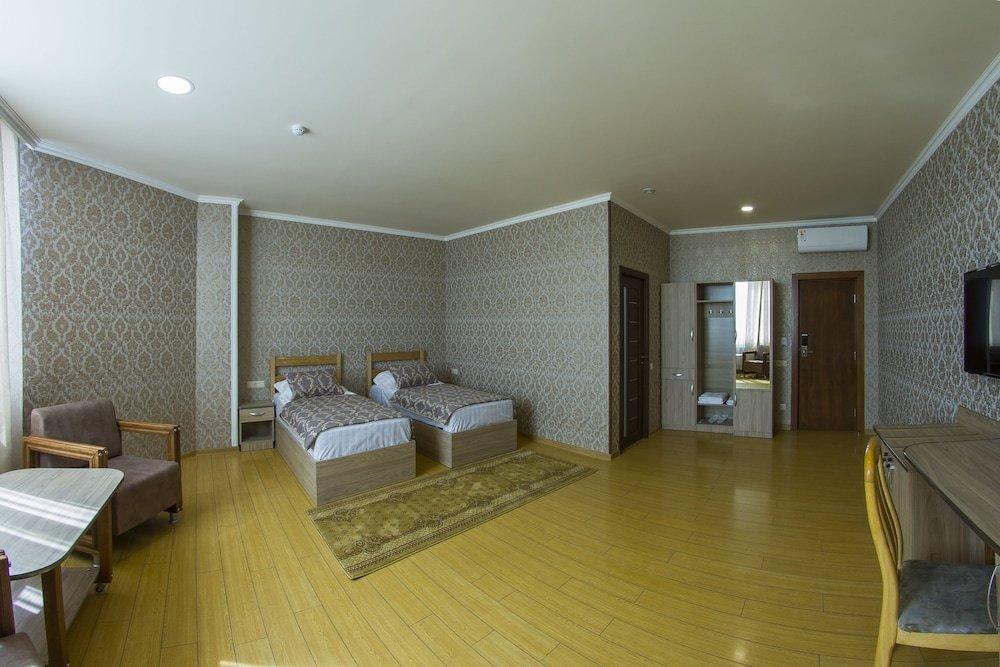 Inga Hotel Erévan Extérieur photo